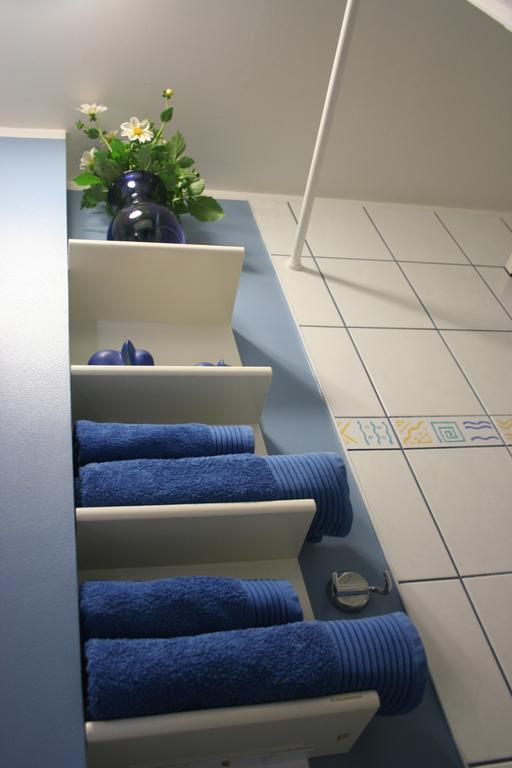Matrix Garden Apartments Талин Стая снимка
